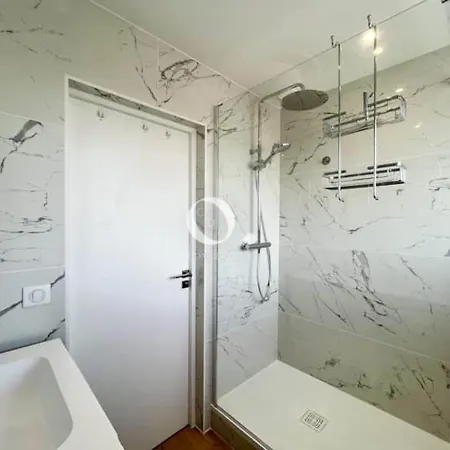 아파트 Coc - L'ancre 위상